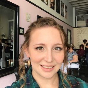 Meet your Posher, Krystal